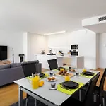 Апартаменти Whome History And Comfort, Luxurious Living In Benfica