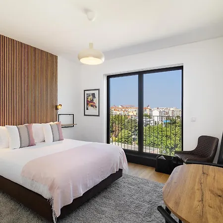 Апартаменти Whome History And Comfort, Luxurious Living In Benfica *