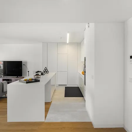 Whome History And Comfort, Luxurious Living In Benfica Apartment