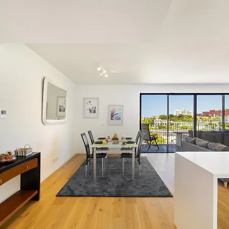 Whome Heritage And Comfort, Luxurious Living In Benfica Lejlighed *